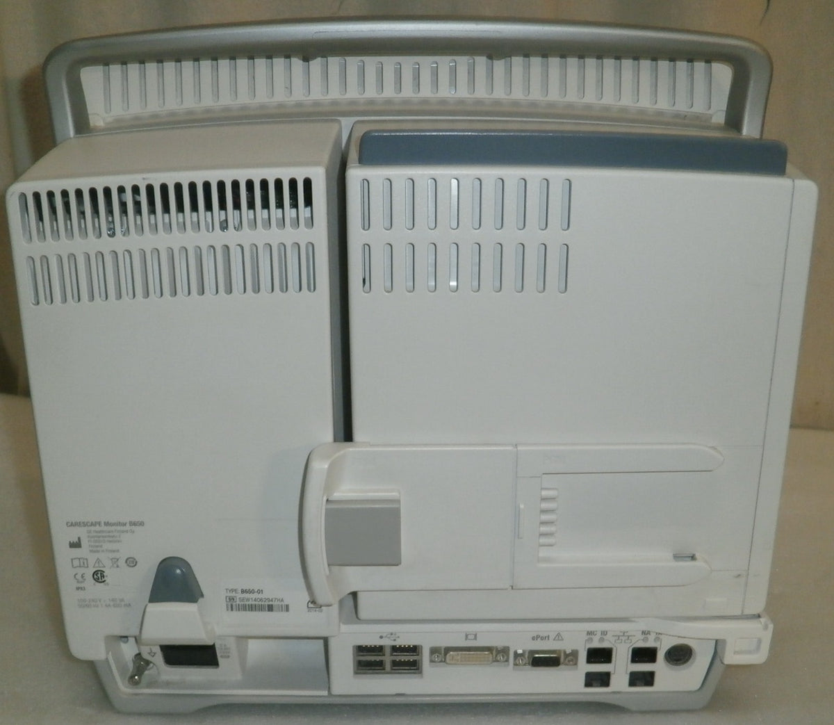 GE Healthcare CARESCAPE B650 Monitor