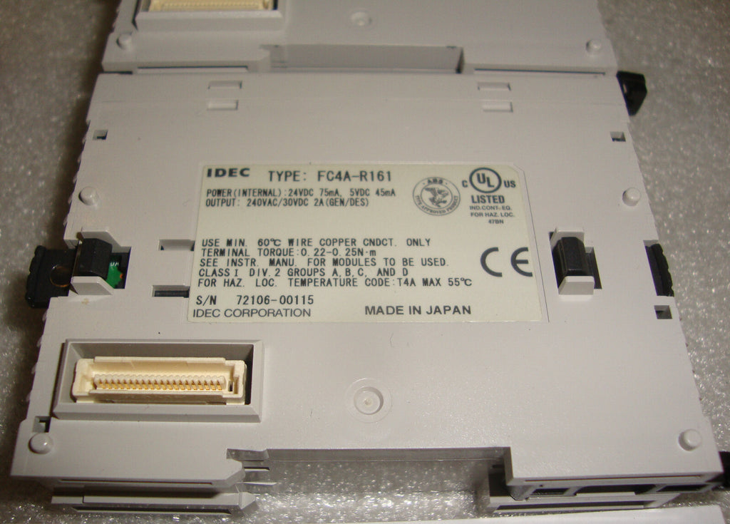 Lot 1 X IDEC TYPE FC5A-D12K1E, 1 X FC4A-N32B3, 1 X FC4A-J4CN1, 4 X FC4A-R161