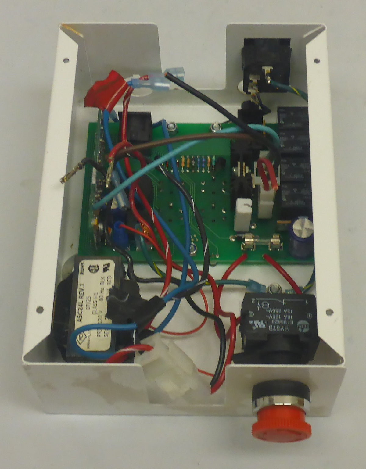 ERGO LIFT BHM CONTROL PANEL BOX W/ CABLES AND SAFETY SWITCH