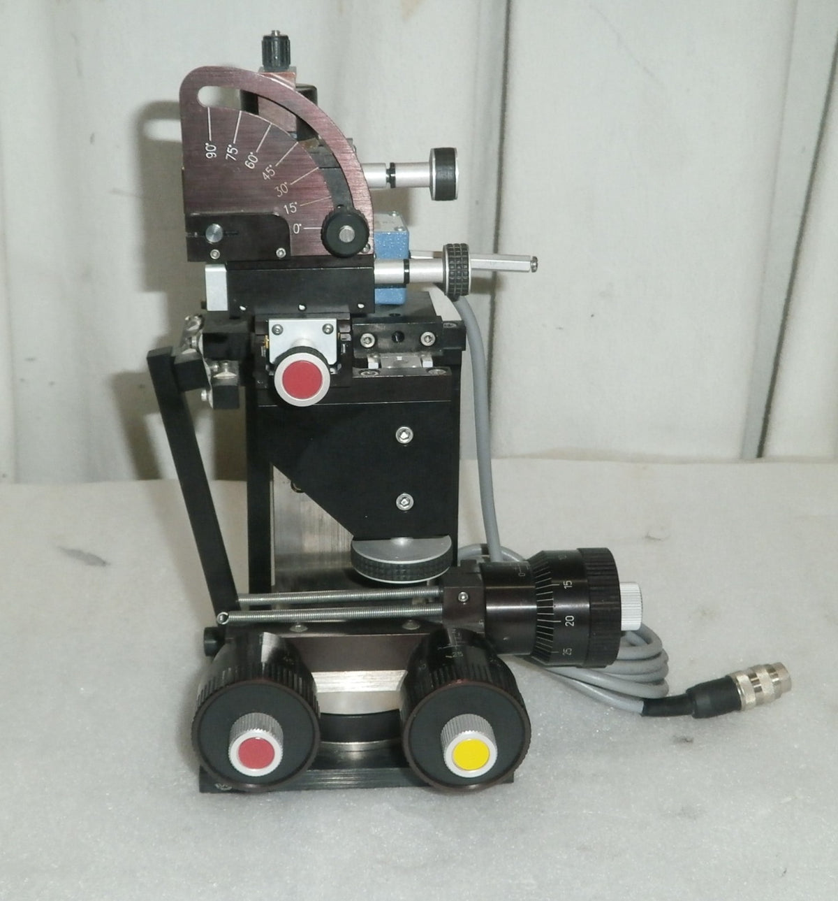 Siskiyou MX310 Huxley-style manual micromanipulator MX310R Microscope Component