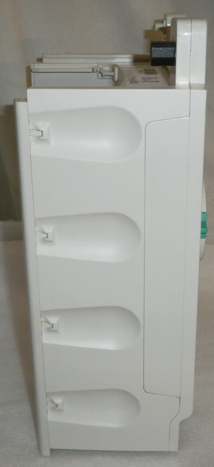 B BRAUN SPACE STATION 8713140 DOCKING STATION WITHOUT HEAD