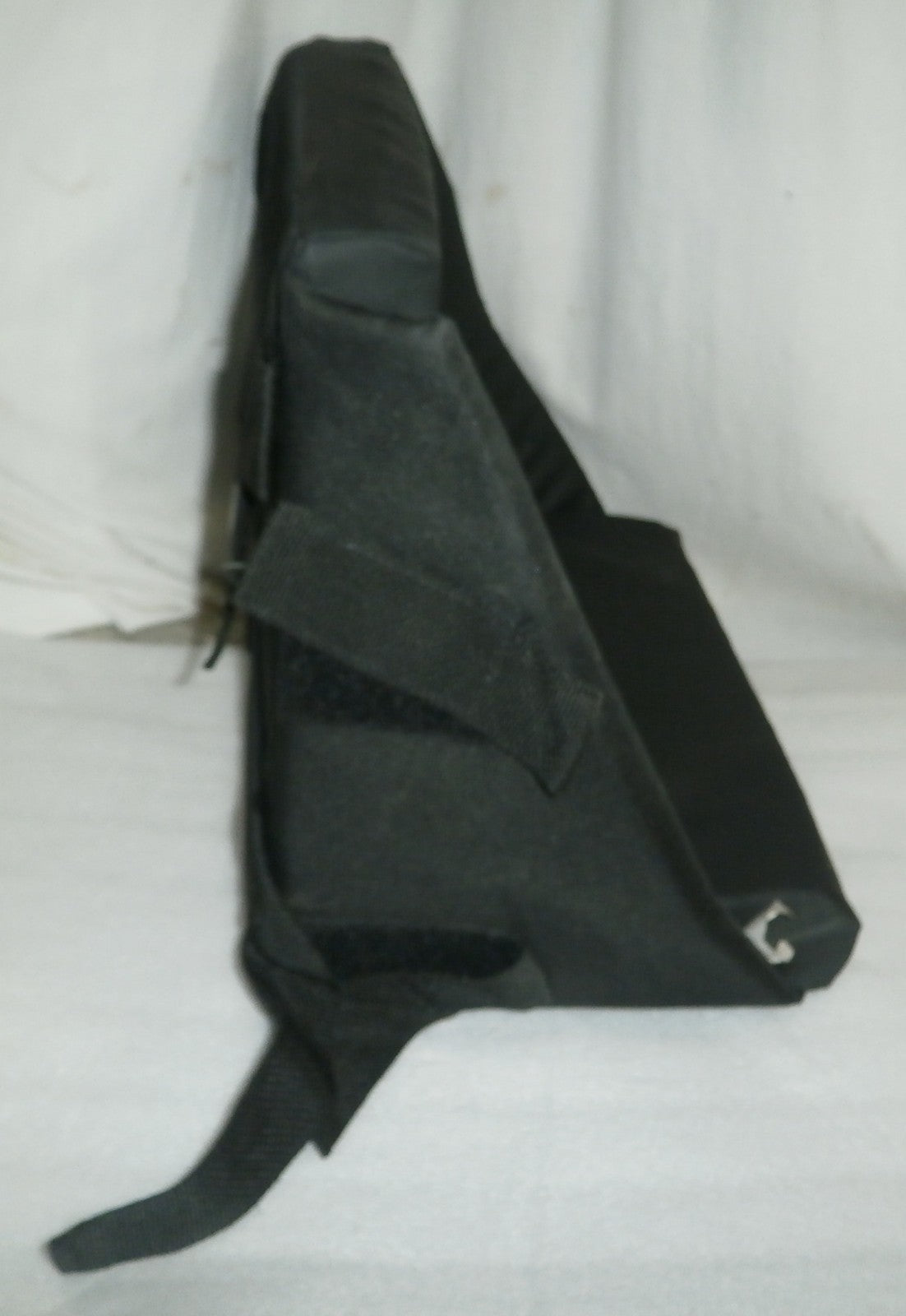 BLAKE GEO MATRIX FOOTBOX 18x9x2 inch soft good condition
