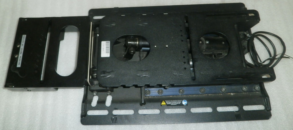 TILT BASE & BOLT FOR QUANTUM W.CH. WITH ACTUATOR AND SEAT PAN MEC144370