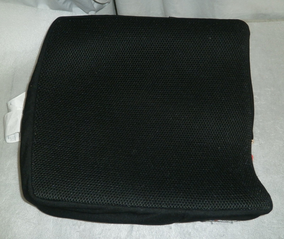 Custom AccuSoft Cushion 18”W x 20”D w/Ride Incontinent-Proof Cover Kaithleen E