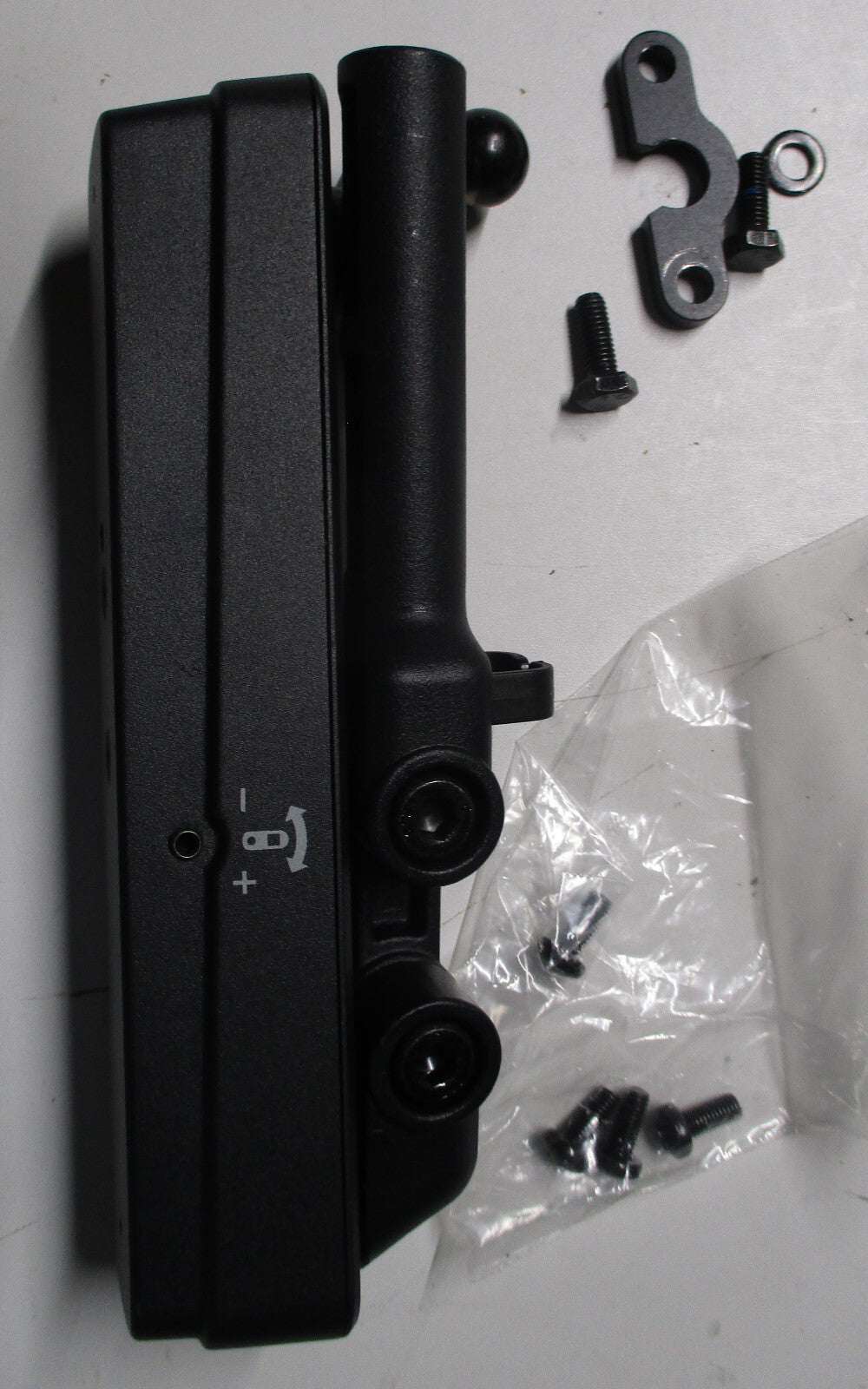 PRIDE QUICKIE 1450 JOYSTICK MOUNTING BRACKET ASS COURTIS CONTROLLER FRMASMB10617