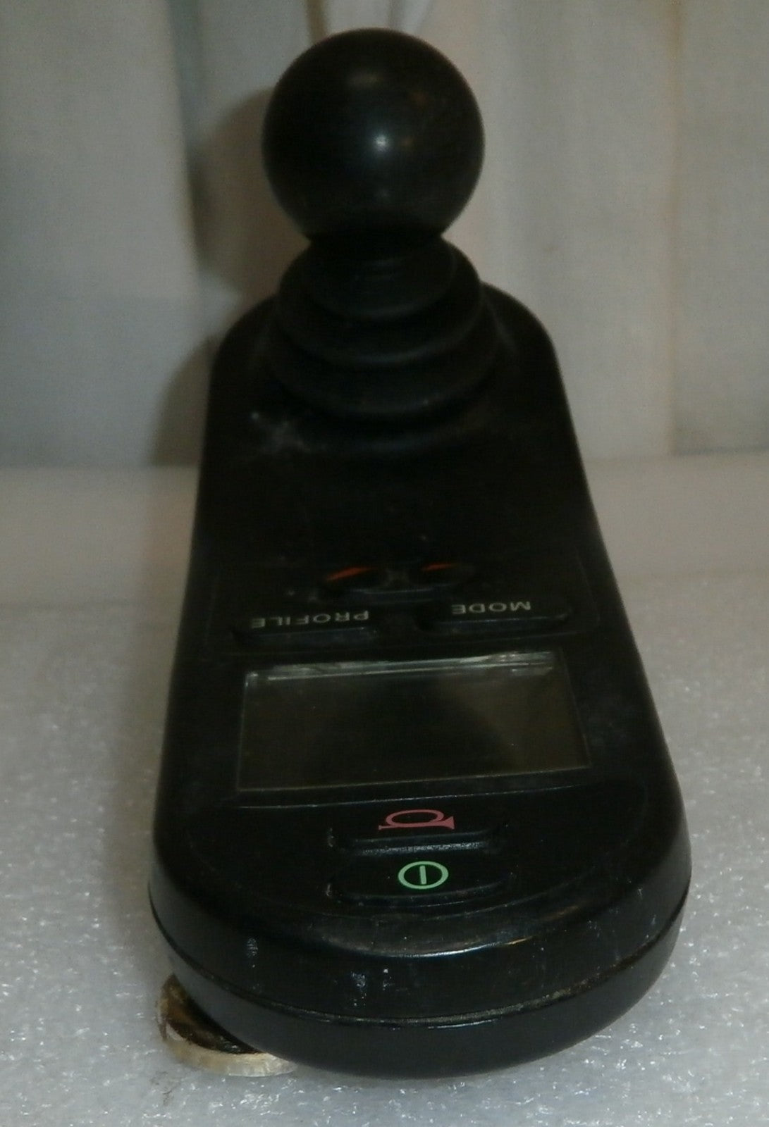 P&G WHEELCHAIR JOYSTICK D51165.02 GOOD CONDITION PLEASE CHECK THE SCREEN