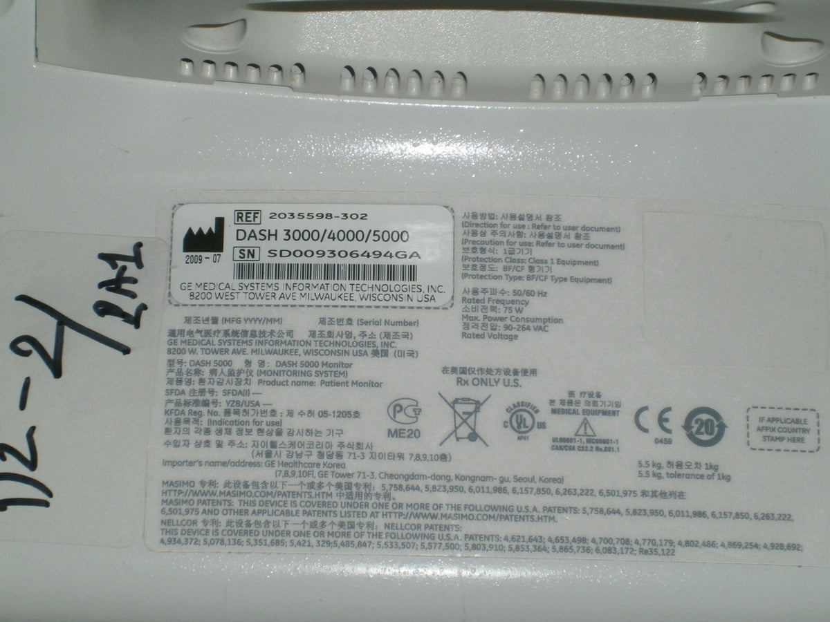 GE Dash 5000 Patient Monitor w/ 1 Bad Battery (no cord included)