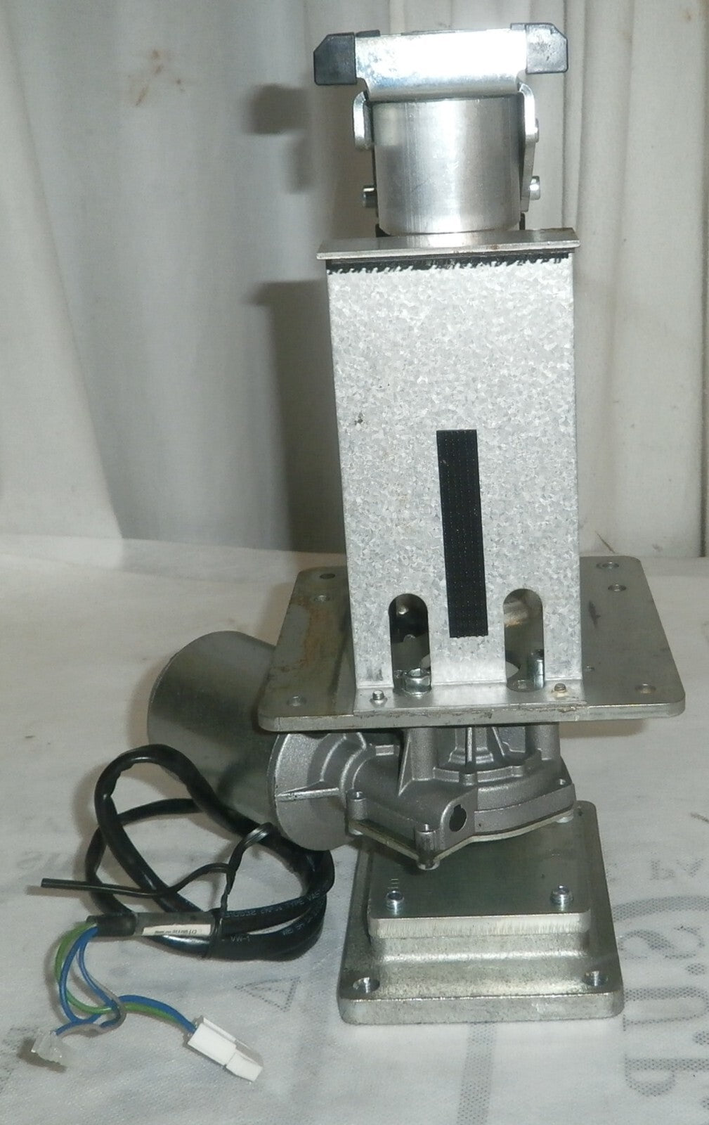 PERMOBIL M300 SEAT LIFT ELEVATOR ACTUATOR PART NO 319833-99-0 AS PHOTO
