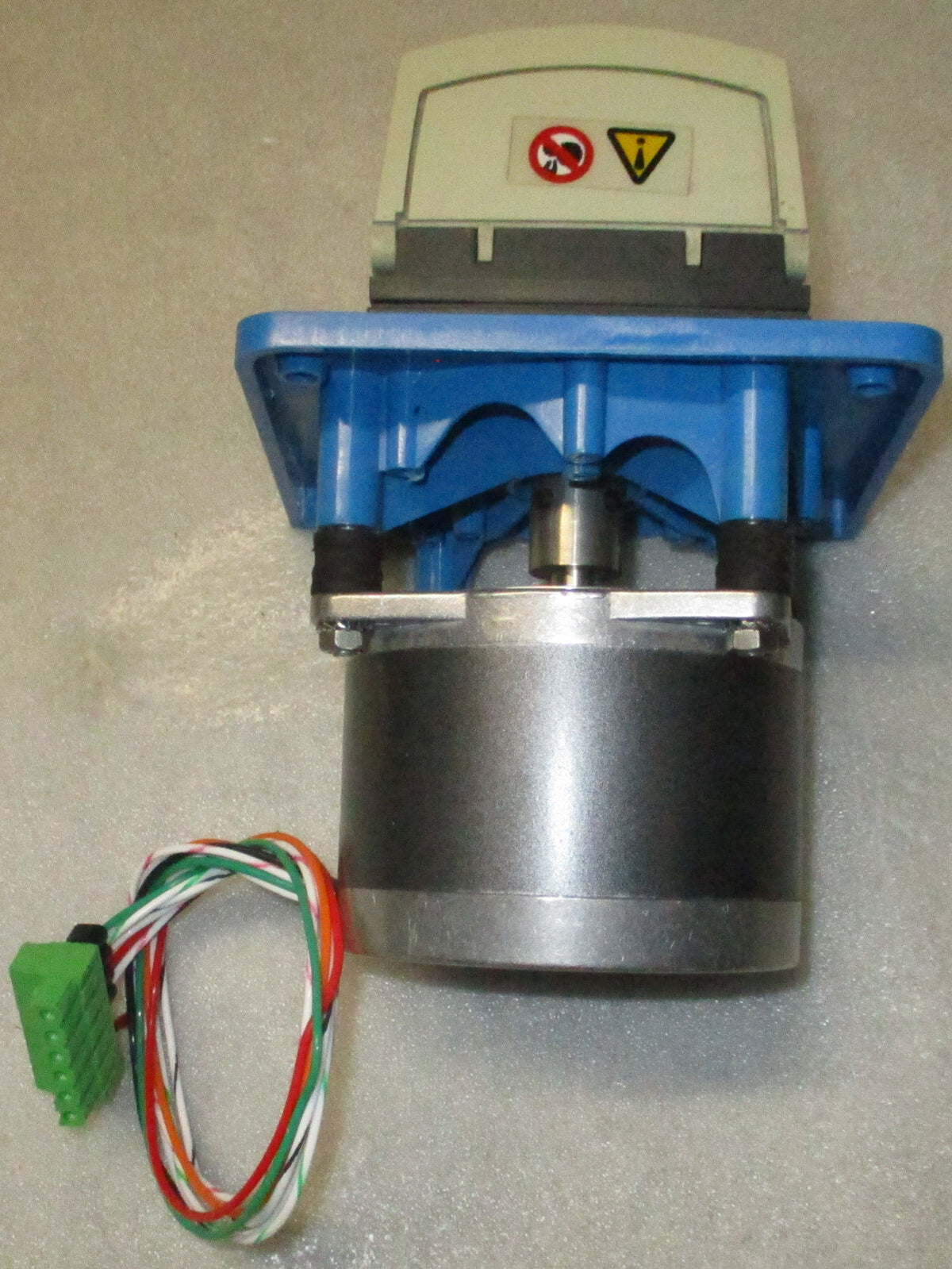 WATSON 313D PUMP HEAD -3rollers 033.3411.LOG AND MOTOR SONCEBOZ 6530R227 as PICT