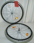 LOT OF 2 BREEZY RUBIX 2 WHEELS 23" SOLID VERY GOOD CONDITION