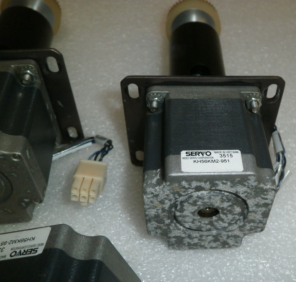 QUANTITY OF 3 SERVO MOTOR KH56KM2-951 GOOD CONDITION