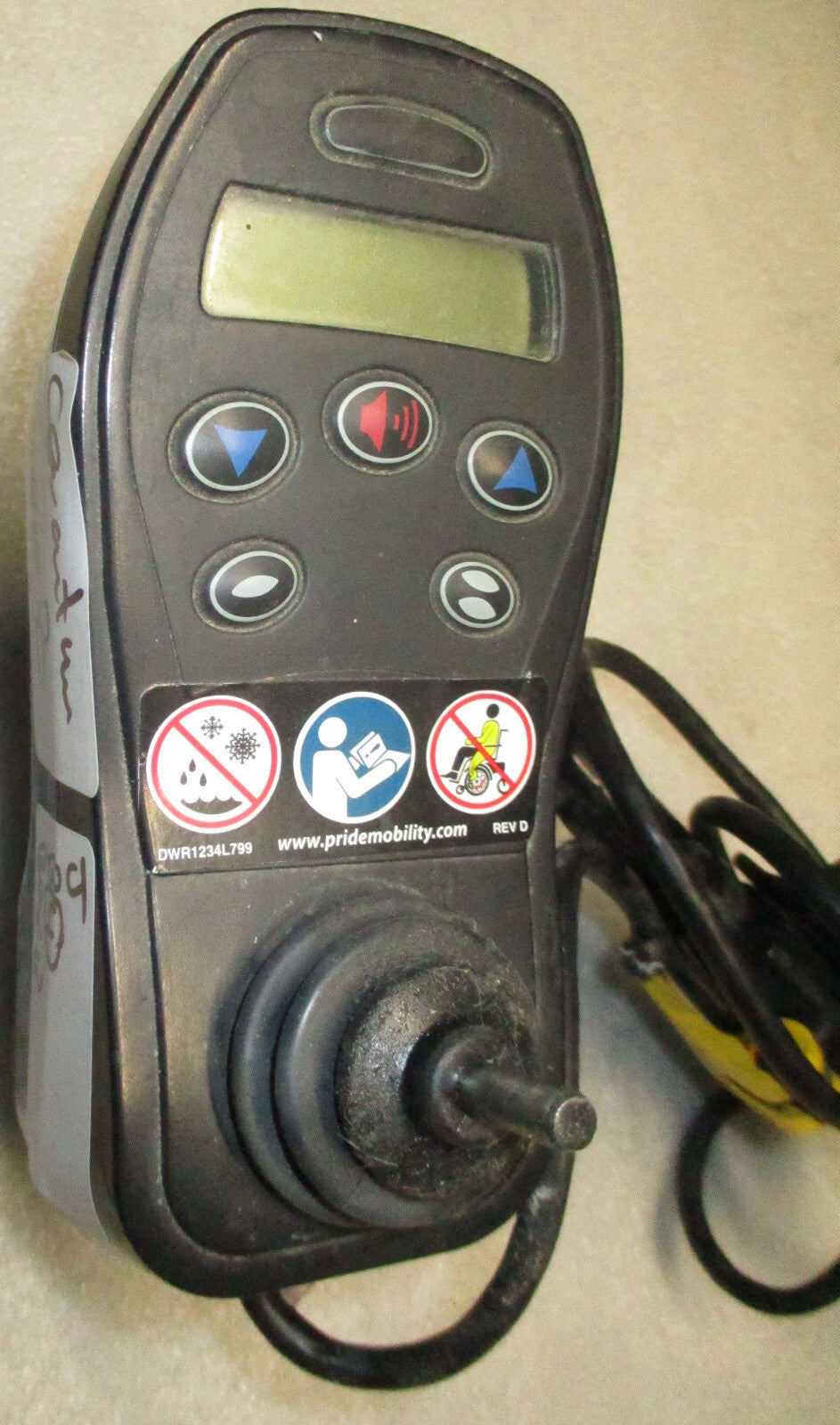 QUATUM 600Z JOYSTICK WITH ARM AND CABLE AS PICTURES