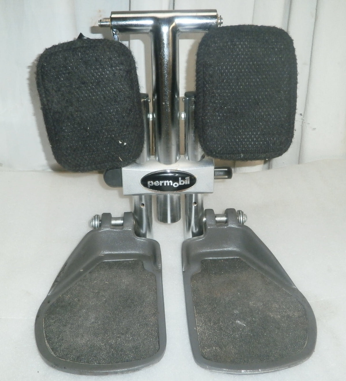 Permobil M300 Foot Rest Leg Rest As Photo Good Condition w/ Bolts & Accessories