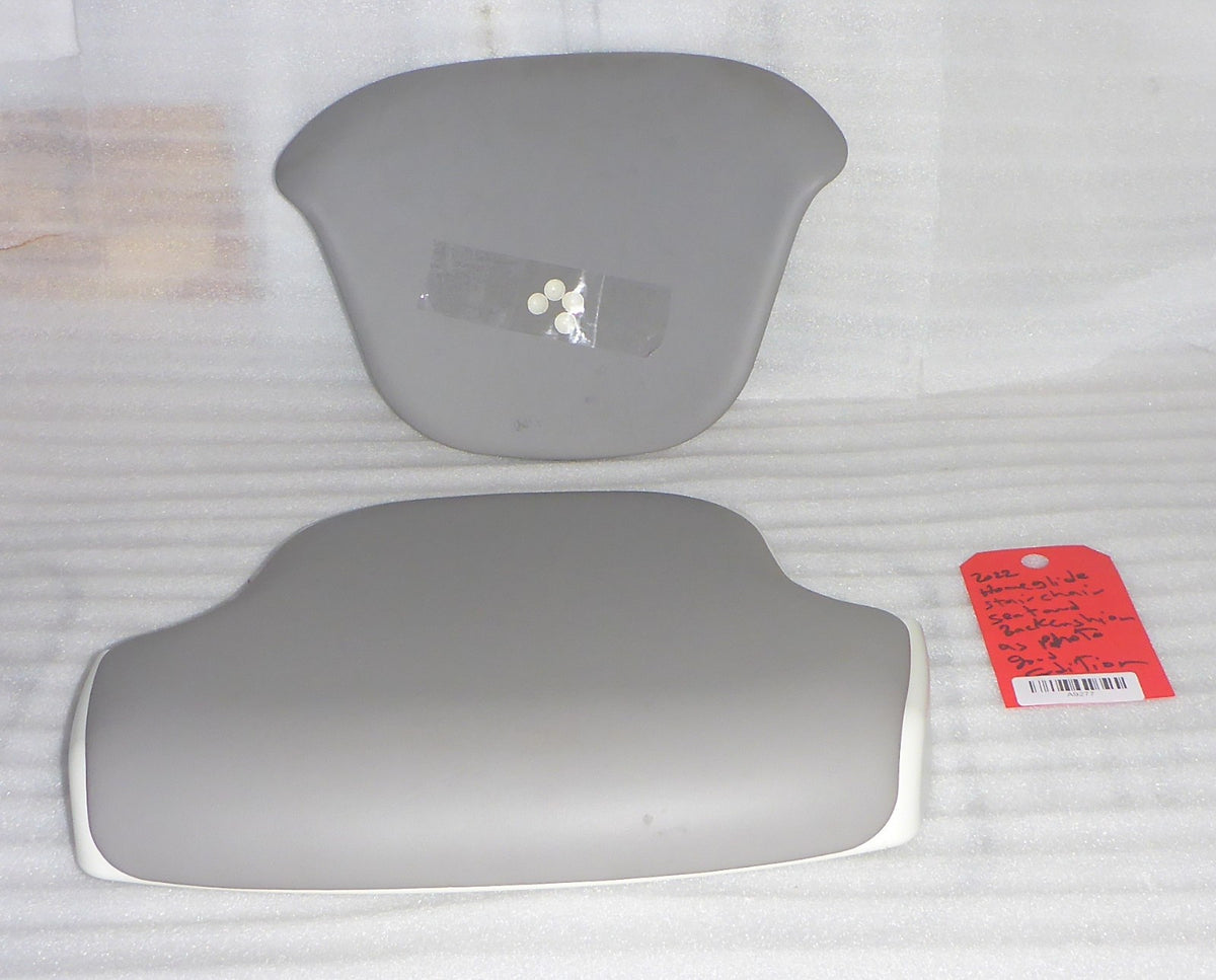 2022 HOME GLIDE STAIR SEAT AND BACK CUSHION USED GOOD CONDITION