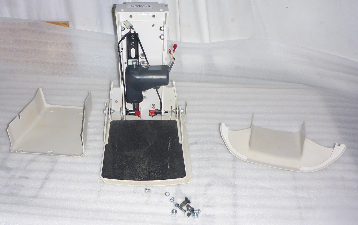 2023 BRUNO STAIR LIFT S2 ELITE CRE-2110 FOOTREST WITH ACTUATOR USED GOOD CONDI