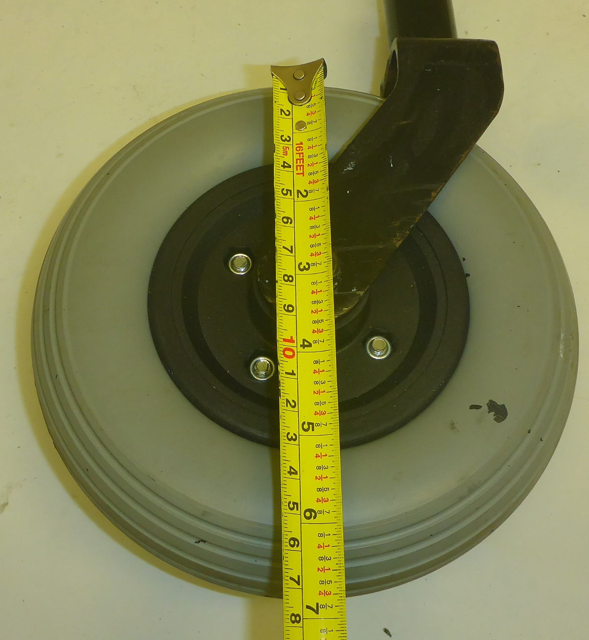 STORM SERIES ARROW POWER WHEELCHAIR FORKS AND 7 INCH CASTERS SOLID GOOD