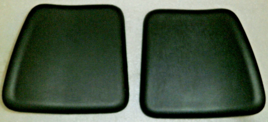 SET OF WHEELCHAIR LEG REST,FOOT GAURDS-LEATHER NEW CONDITION WITH MOUNT PLATES
