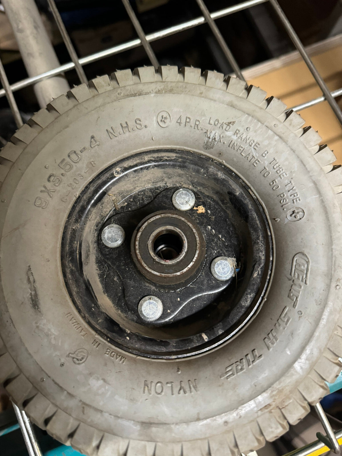 2 TIRES CHENG SHIN SIZE 9X3.5-4 AND 2 CHENG SHIN SIZE (3.00-4) 260X85 FROM GO