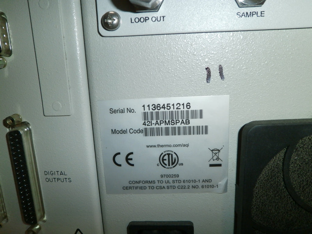 THERMO SCIENTIFIC 42i NO-NO2-NOx Gas ANALYZER