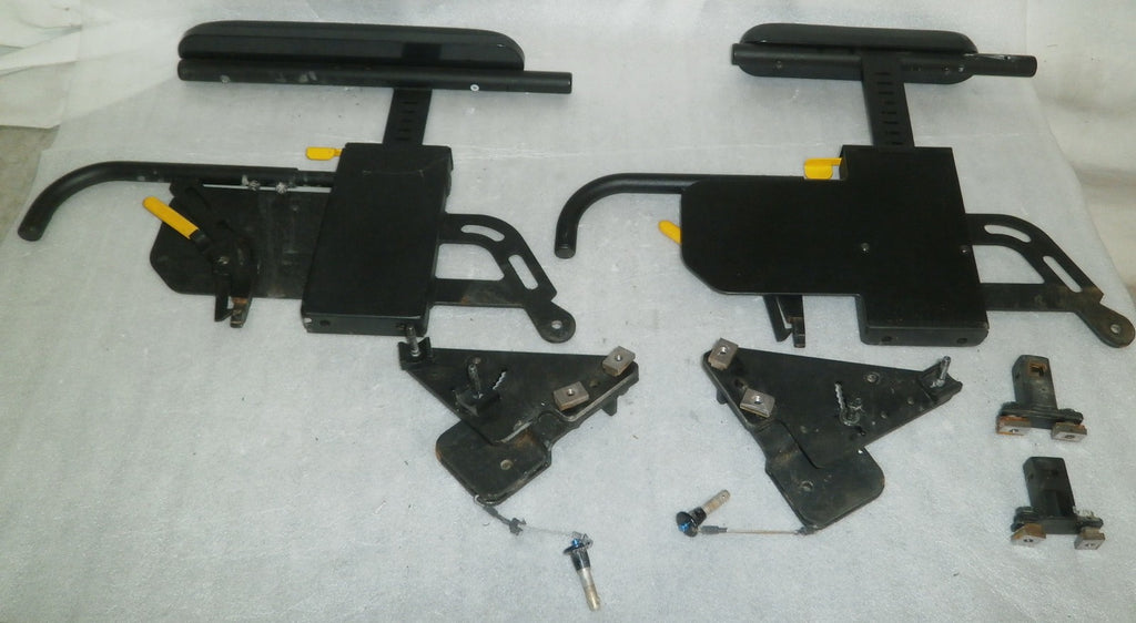 QUICKIE XPERIENCE WHEELCHAIR ARMREST AND ALL ACCESSORYAS PHOTO GOOD CONDITION