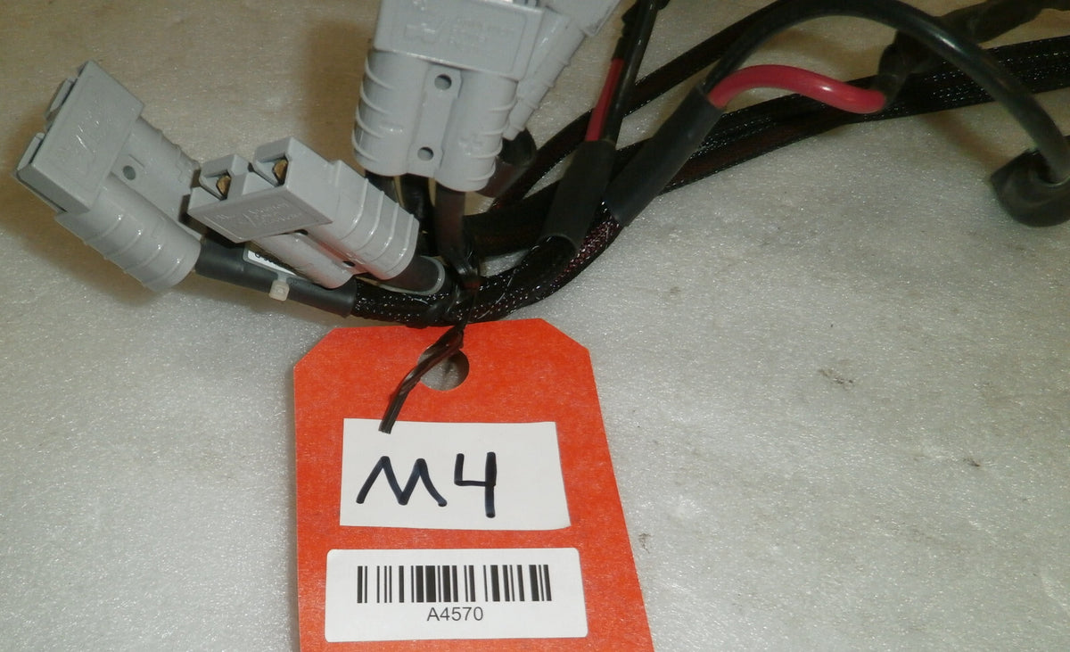 QUANTUM EDGE 2.0 POWER CABLES WITH 70A FUSE