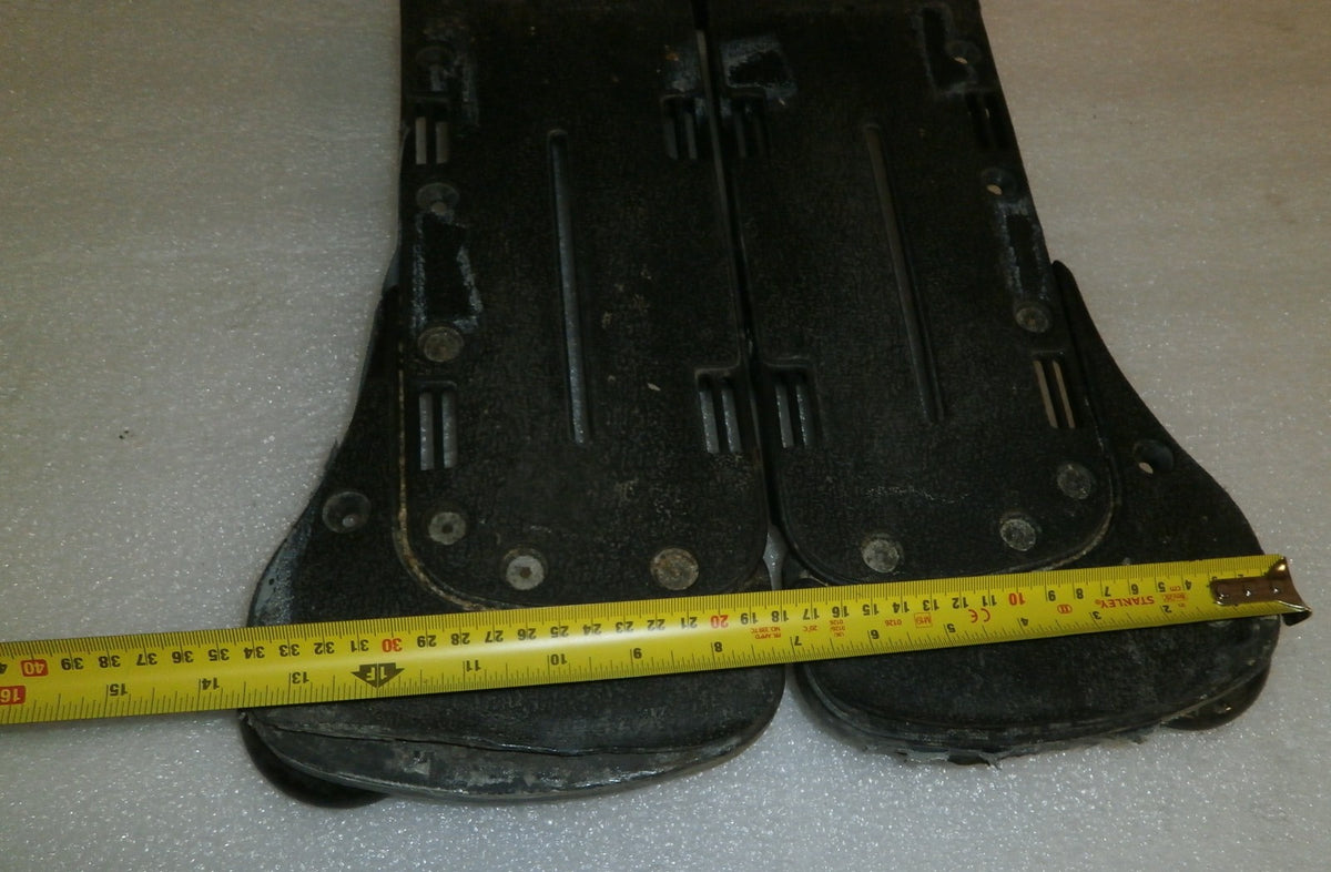 QUANTUM Q6 EDGE WHEELCHAIR FOOTREST USED FAIR CONDITION