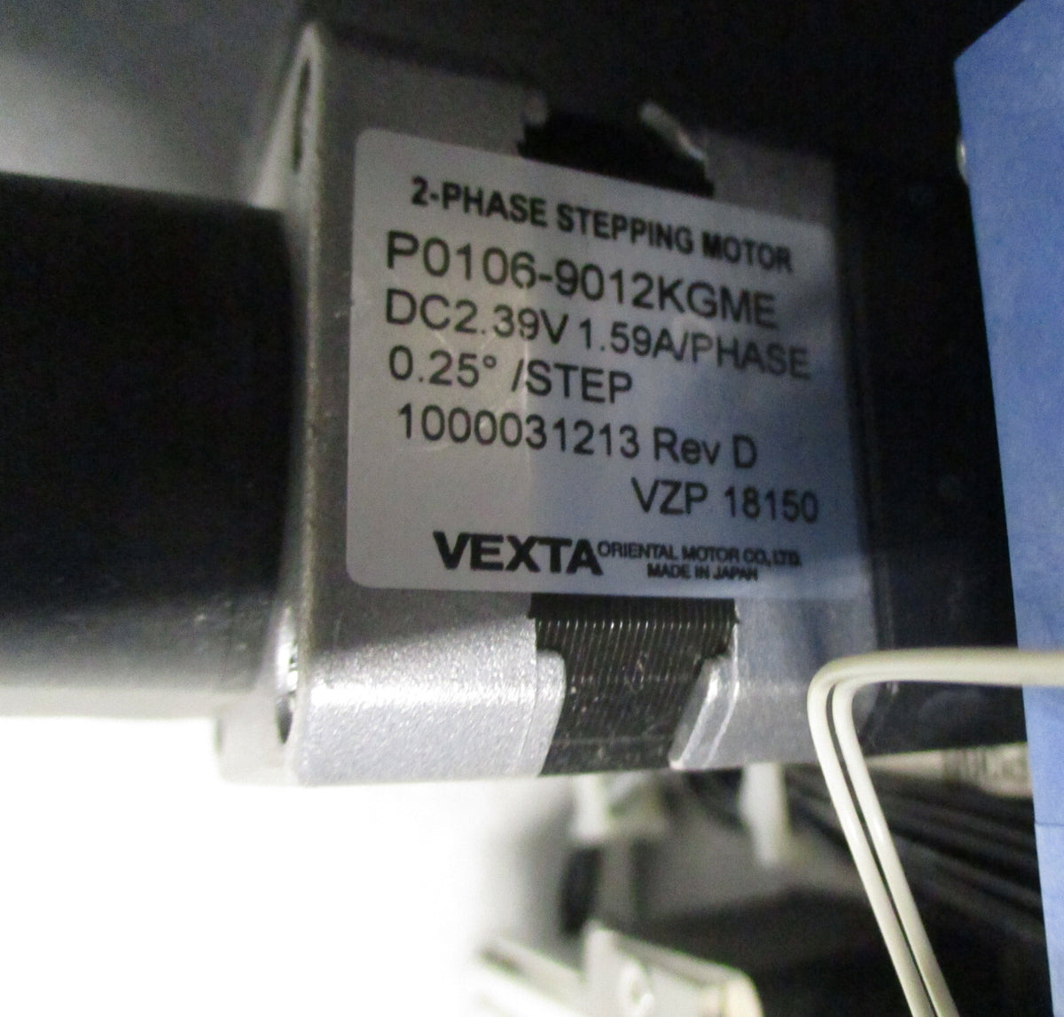 17PM-KO34-G8W & VEXTA 2PHASE STEPPER MOTOR P0106-9012KGME FROM SIEMENS VISTA 500