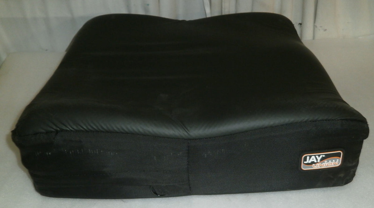 JAY UNION 18X18 INCH WHEEL CHAIR CUSHION GOOD CONDITION