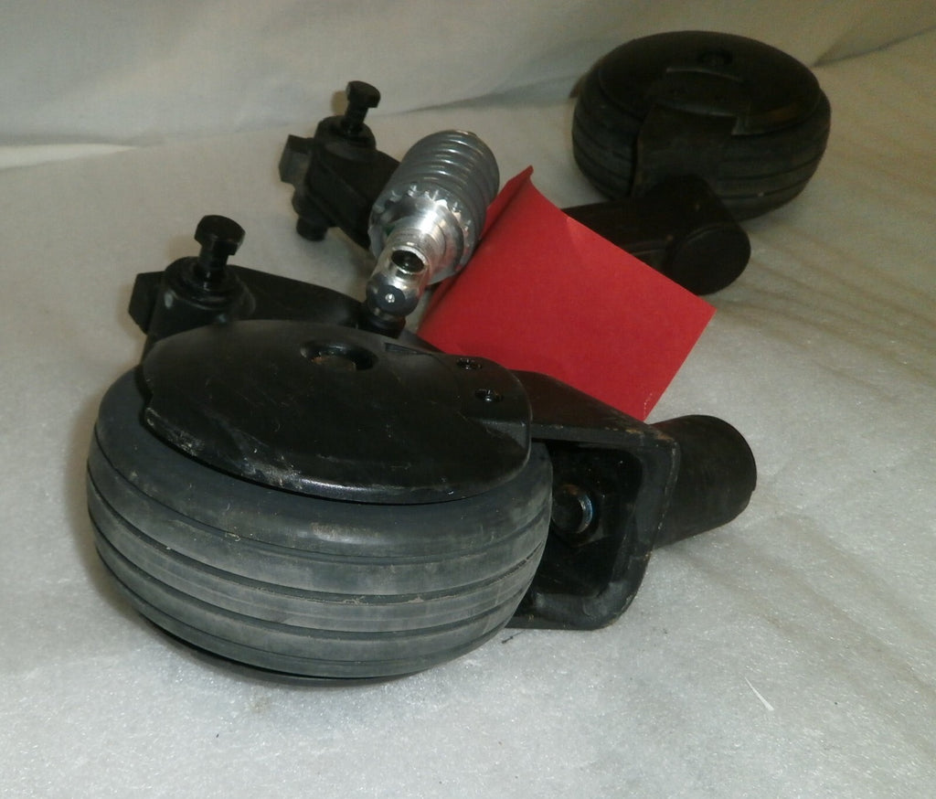 QUANTUM EDGE 2.0 2017 REAR CASTERS WHEELS ASSEMBLY WITH SUSPENSION SHOCK