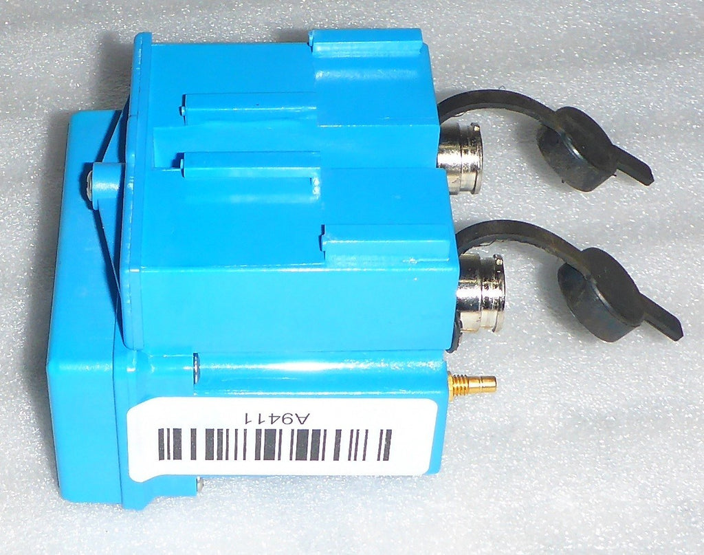 2 of nh102886-TNG AND 2 OF N102887-C AIR LIQUID PARTS AS PHOTO USED GOOD CONDIT