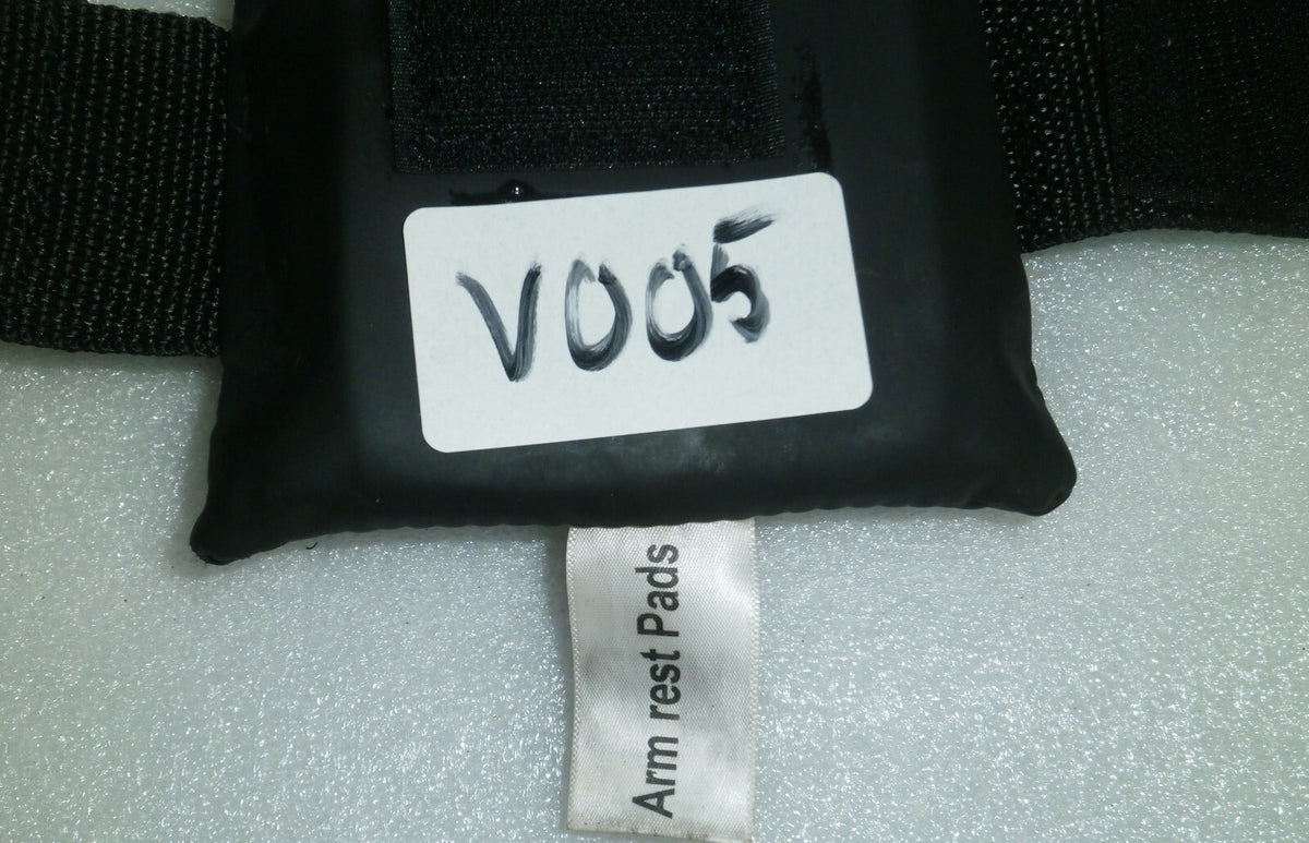 BLAKE ARM GEL PADS SUPPORT 4X16 VERY GOOD CONDITION