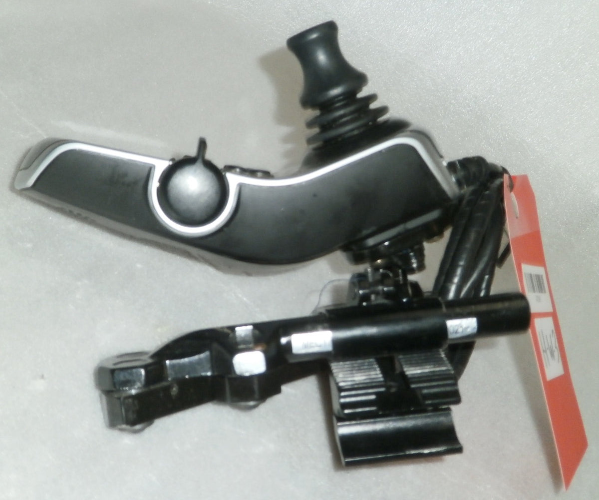 WHEELCHAIR JOYSTICK Q-Logic 3,4 keys WITH SWING AWAY ARM VERY GOOD CONDITION