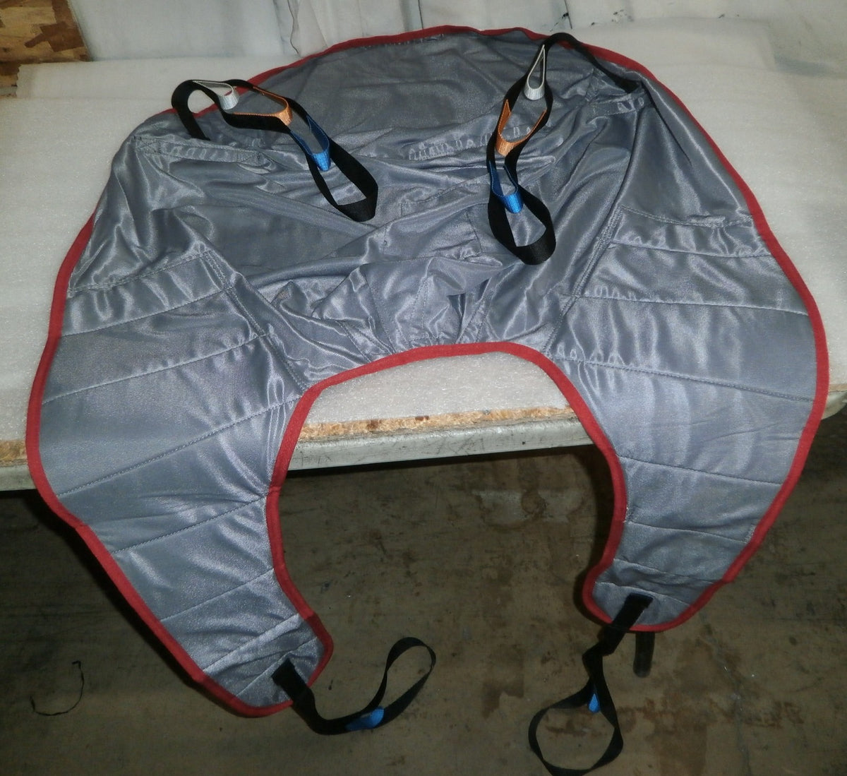 HOYER FULL BACK SLING MODEL SMALL SIZE USED GOOD CONDITION AS PHOTO