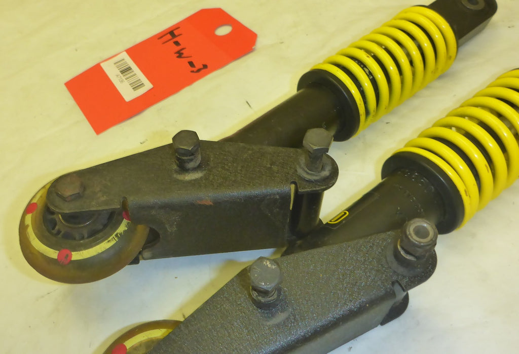 INVACARE STORM SERIES ARROW POWER WHEELCHAIR SMALL CASTERS GOOD CONDITIO