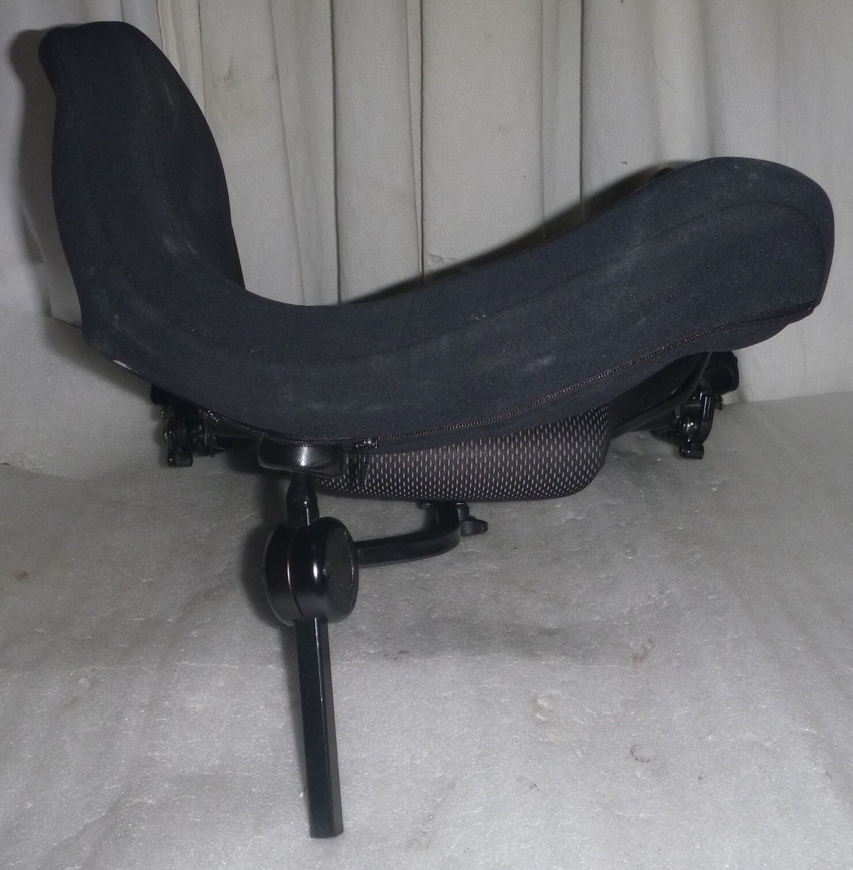 INVACARE MATRX ELITE BACK TRL0040-00R-00 17" X 19" WITH HEADREST AND ACCESSORIES