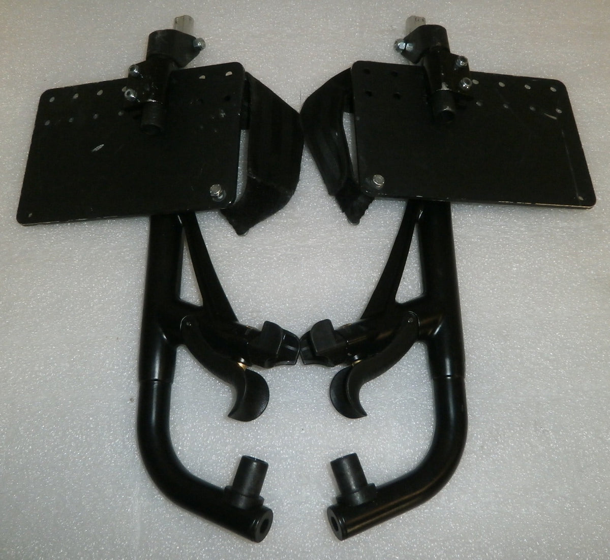 STP WHEELCHAIR FOOTREST USED GOOD CONDITION
