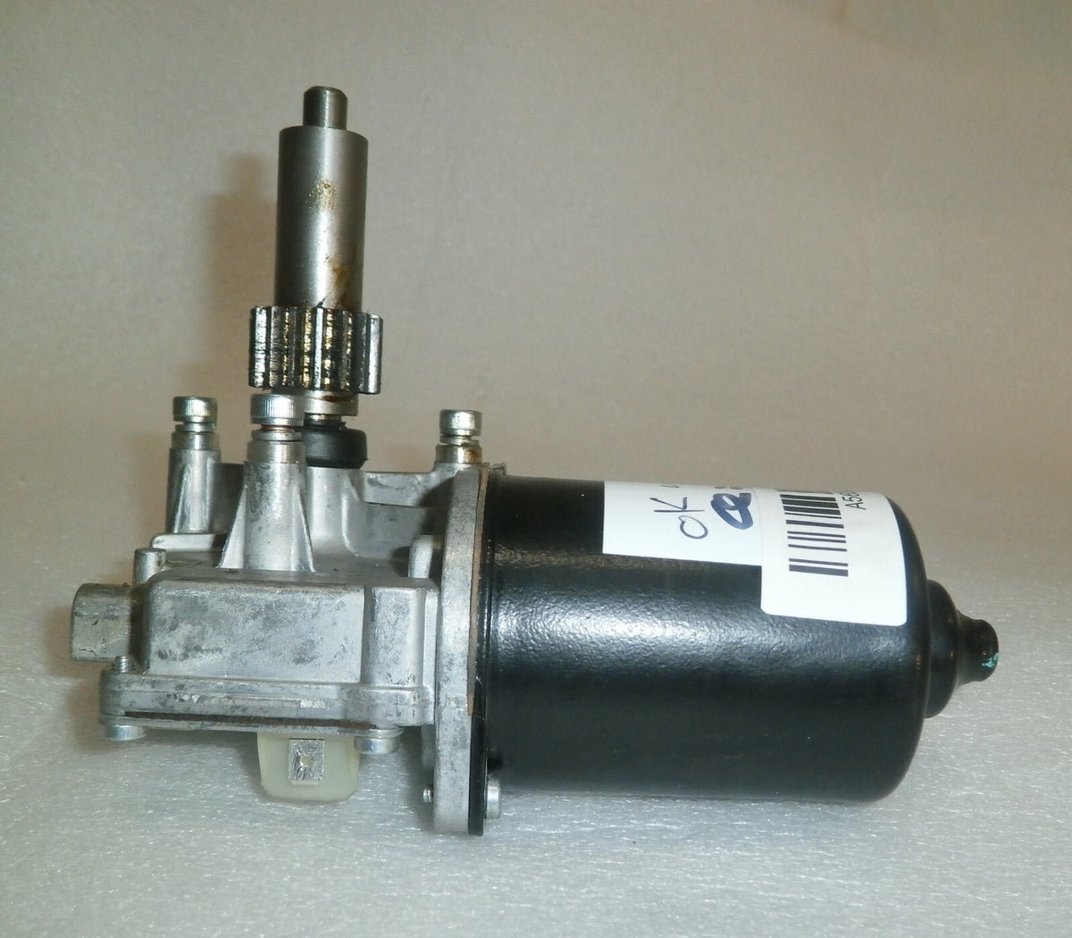 VALEO MOTOR 403.939 24V WITH GEARS MADE IN MEXICO