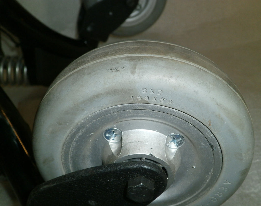 TDX-SP PARTS AND CASTERS AS PHOTO ATO_TDXSP-CG VERY GOOD CONDITION WITH BOLTS