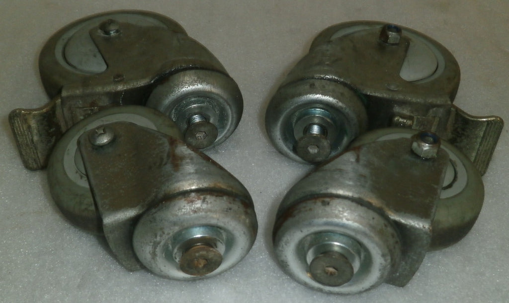 LOT OF 4 ERGO LIFT BHM ERLI-2110 CASTERS FRONT AND BACK W/ GREASED