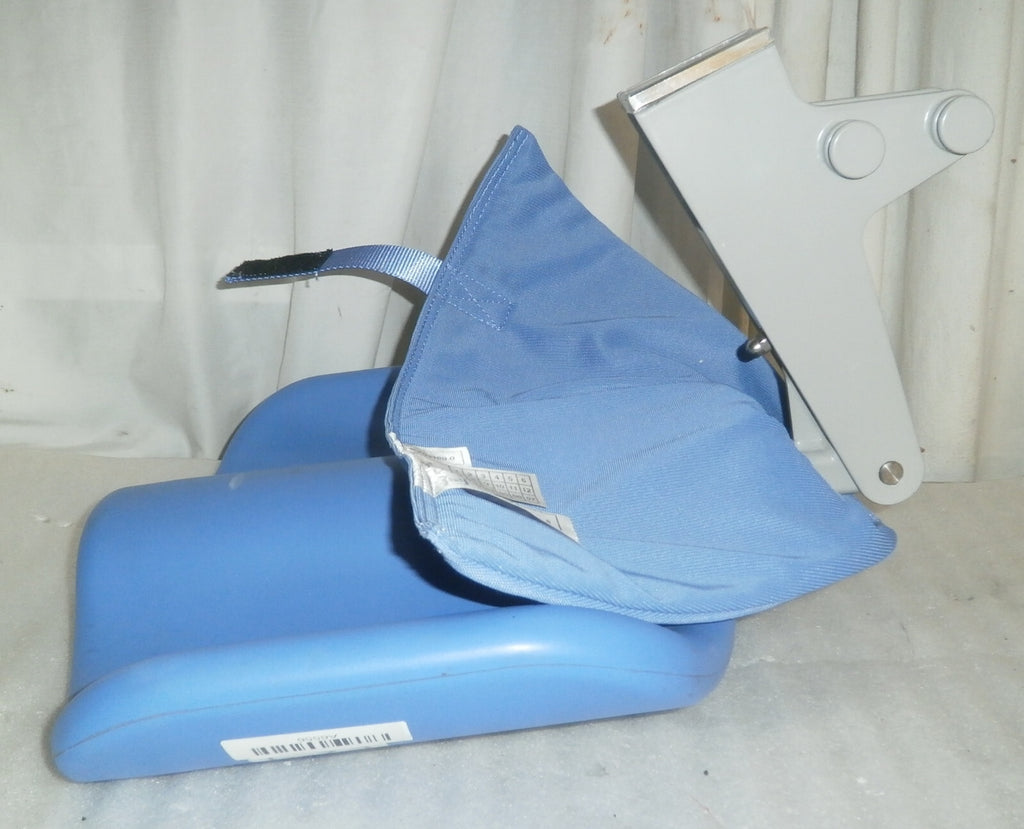 Arjo Huntleigh Sara Plus Chorus Encore Knee Plate Support with Mount