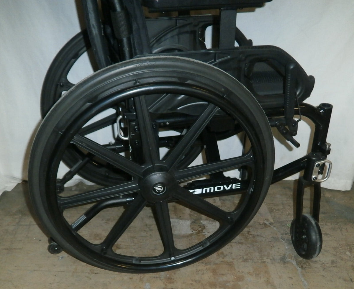 MOTION COMPOSITE MANUAL FOLD WHEELCHAIR 2021 14 IN SEAT WIDTH, ADJUSTABLE HEIGHT