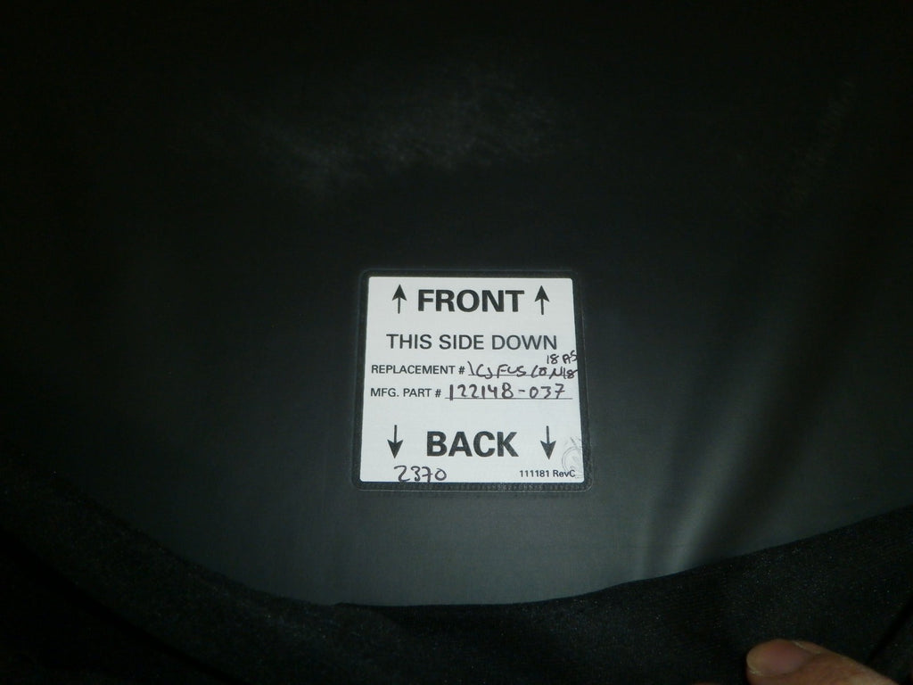 ROHO WHEELCHAIR CUSHION 19.5X18.5X4.25 " WITH COVER GOOD CONDITION