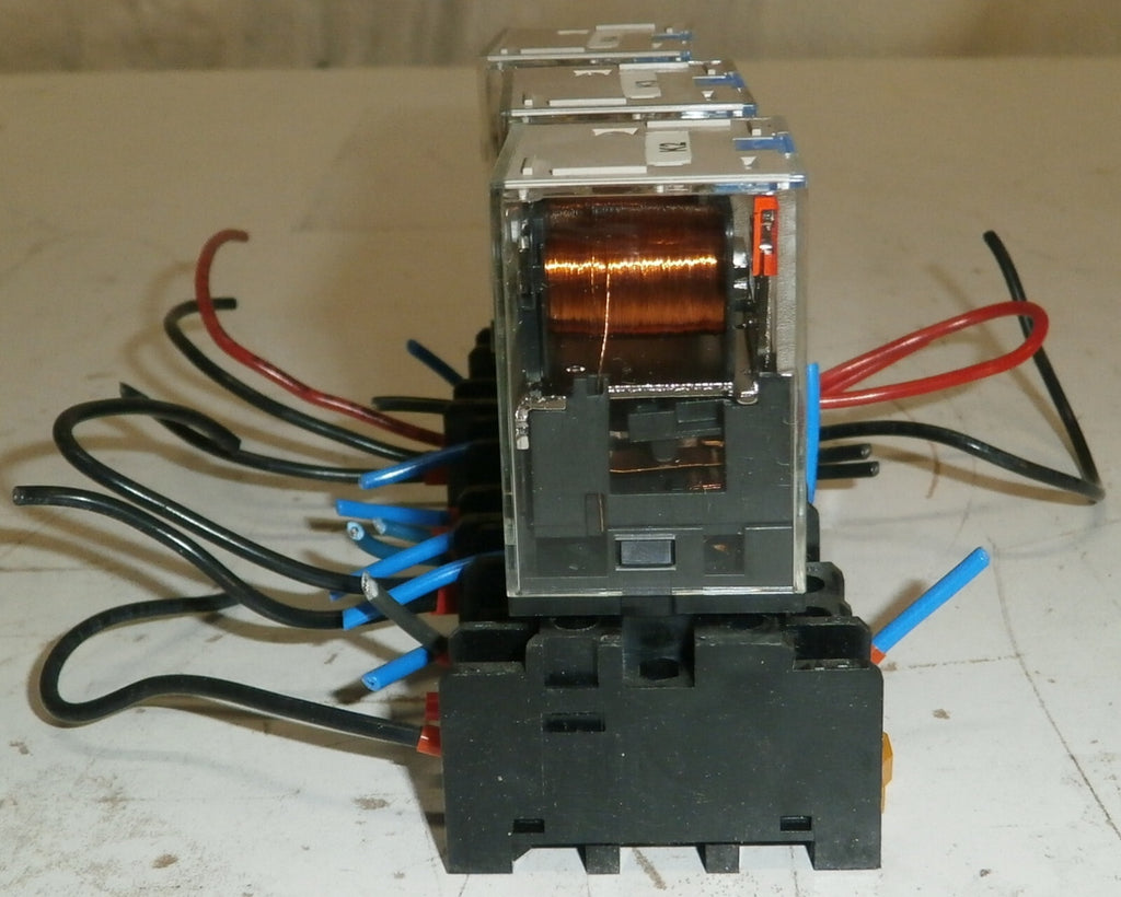 3 OF OMRON MKS3PI-5 USED AS PICTURES