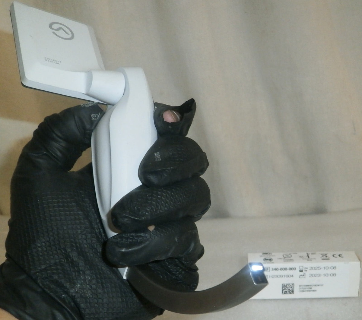 McGRATH MAC video laryngoscope w/ a new battery