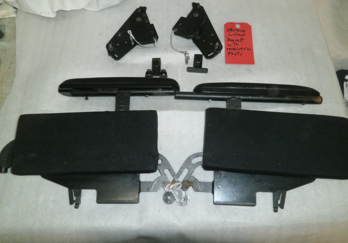 QUICKIE XPERIENCE WHEELCHAIR ARMREST WITH RECEIVER GOOD CONDITION