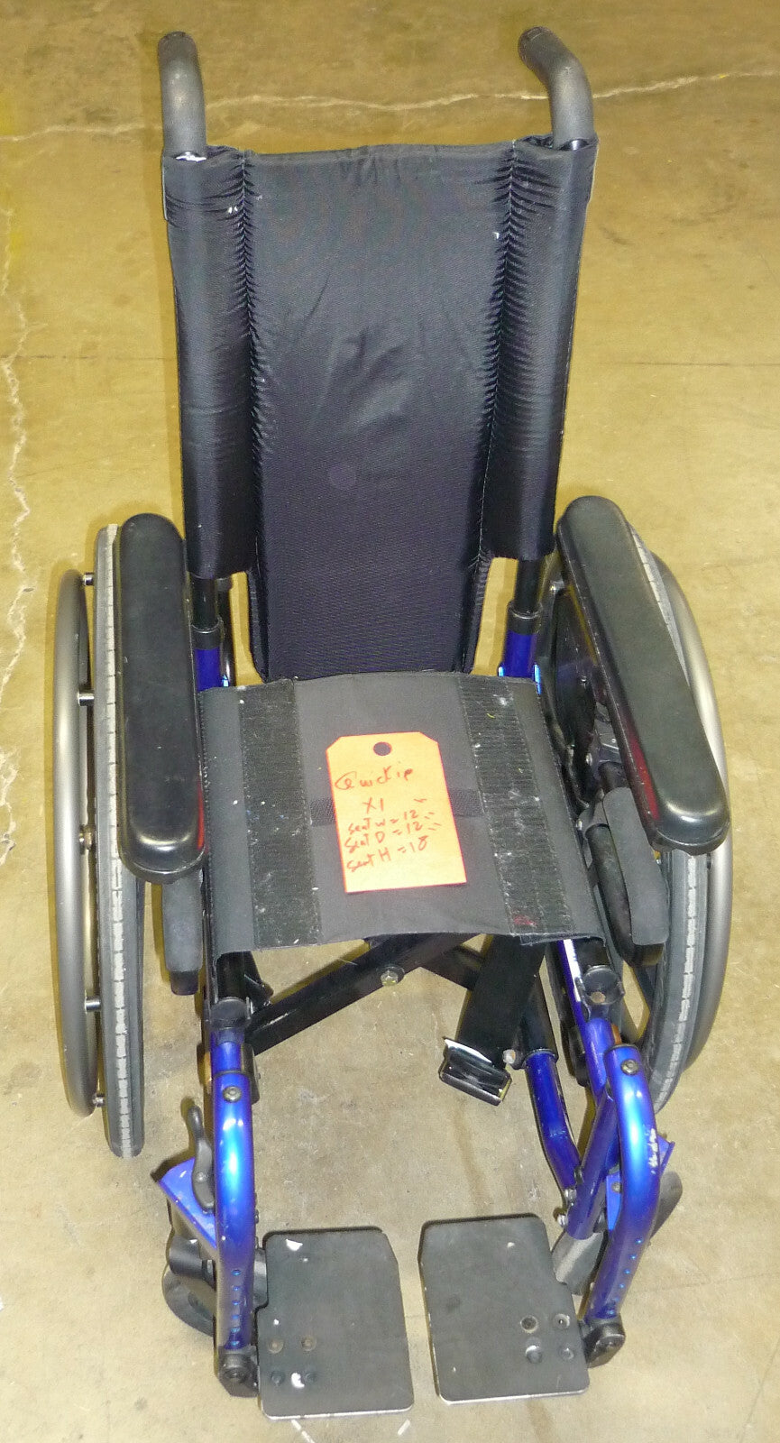 QUICKIE LXI CHILD SIZE 12” SEAT WIDTH WHEELCHAIR great condition w/ options