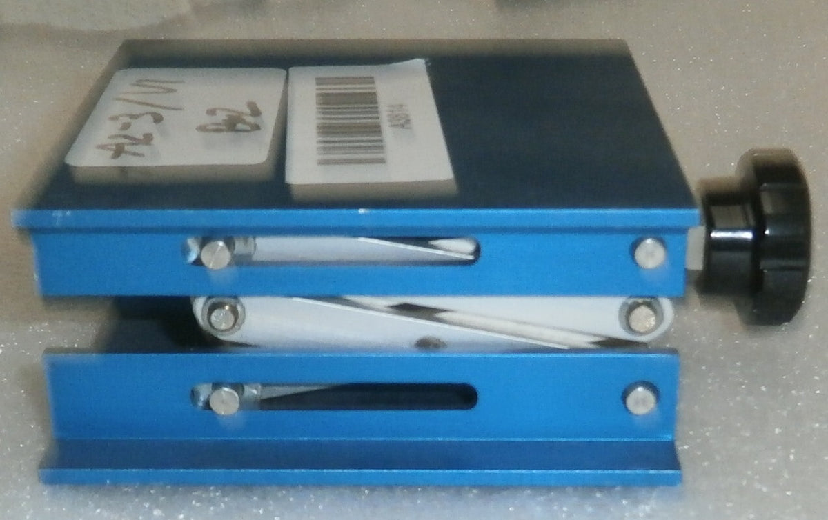 Lab Jack Lab Lifting Platform 4 X 4 inches from KARL SUSS PA200