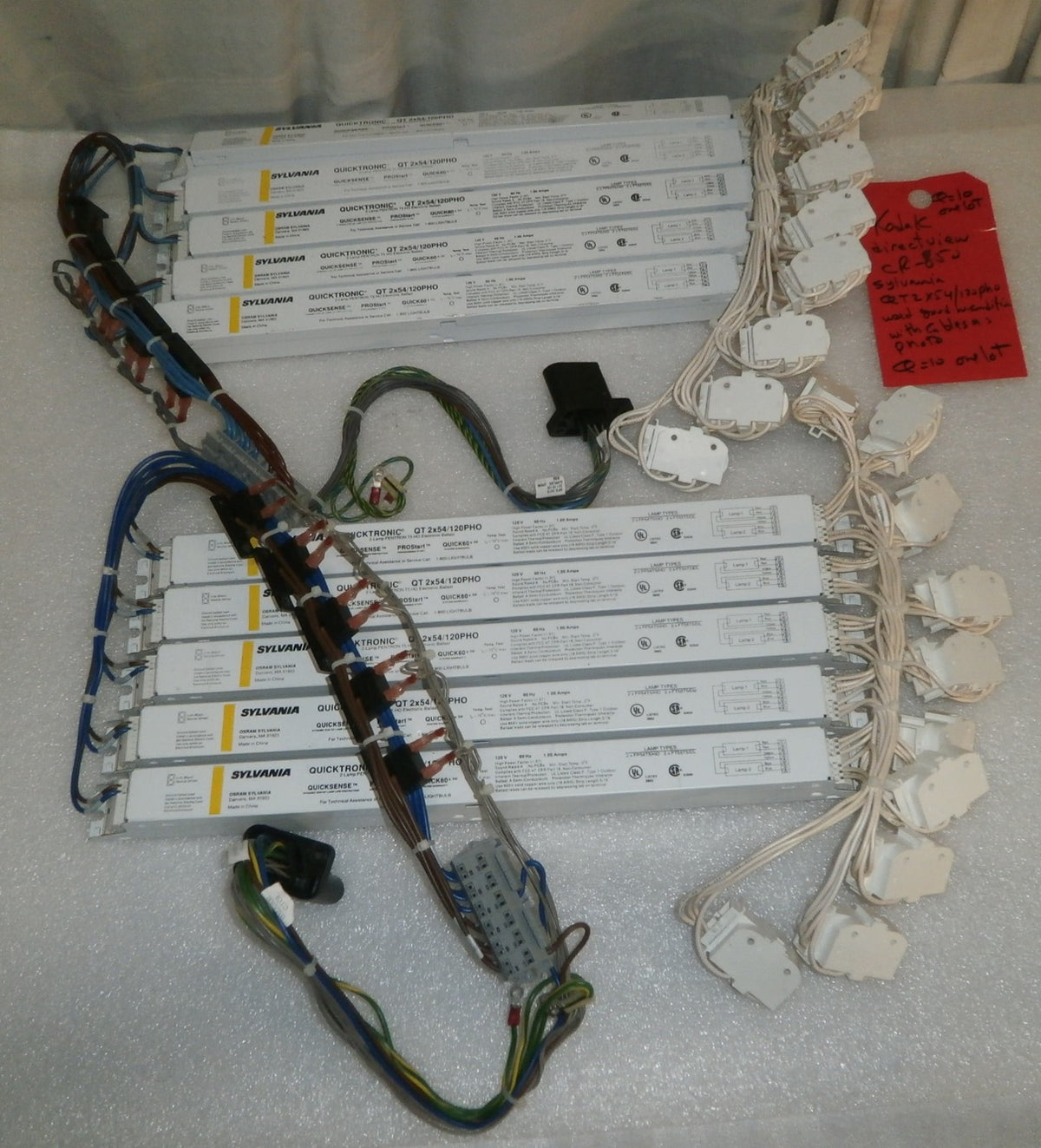 SYLVANIA QT2X54-120PHO WITH CABLES AND CONNECTION FROM KODAK DIRECT VIEW C