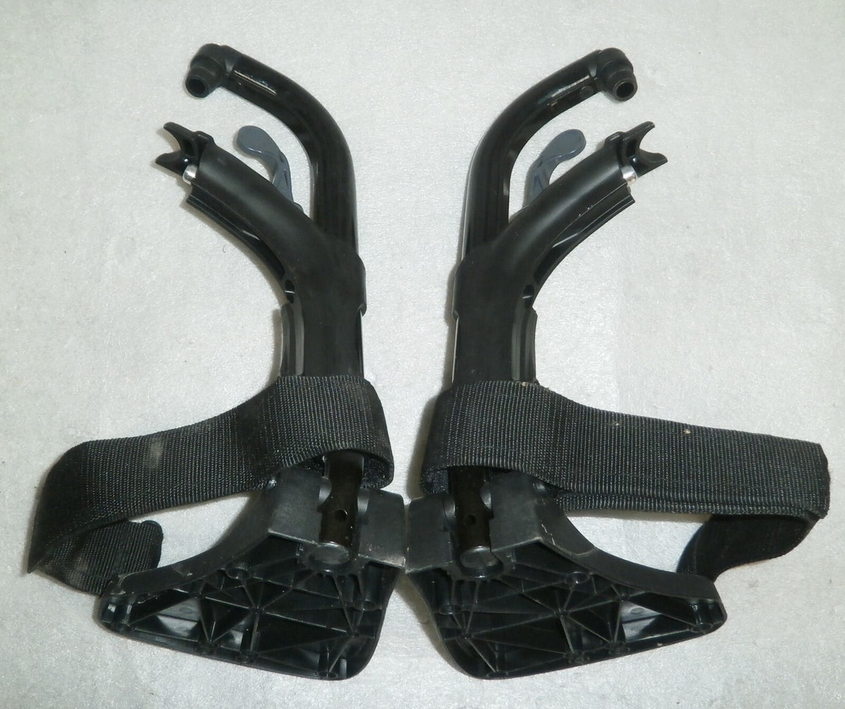 SET OF 2 WHEELCHAIR FOOT RESTS WITH MOUNT PLATES for Invacare Myon