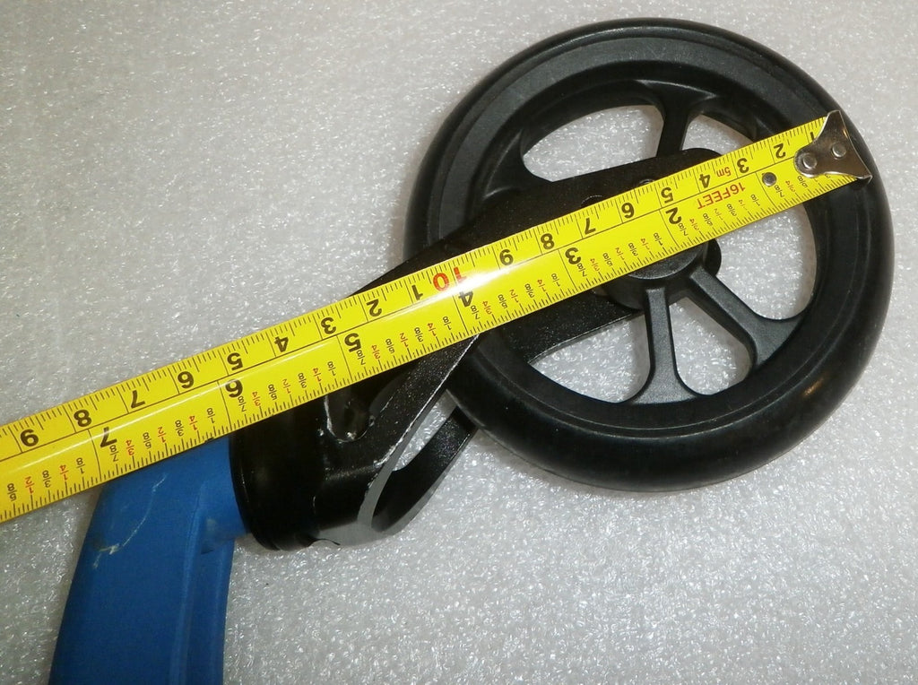 KI MOBILITY LITTLE WAVE 12 INCH SEAT WIDTH FORKS AND CASTERS 5 INCH VERY GOOD